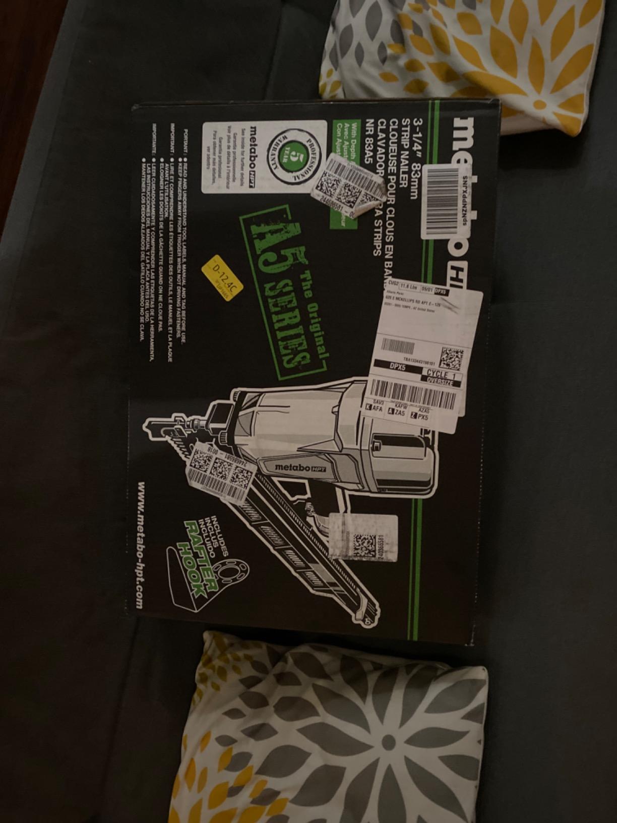 Metabo HPT Framing Nailer, Pro-Preferred Pneumatic Power Nailer, Selectable Trigger & Rafter Hook, 21° 2