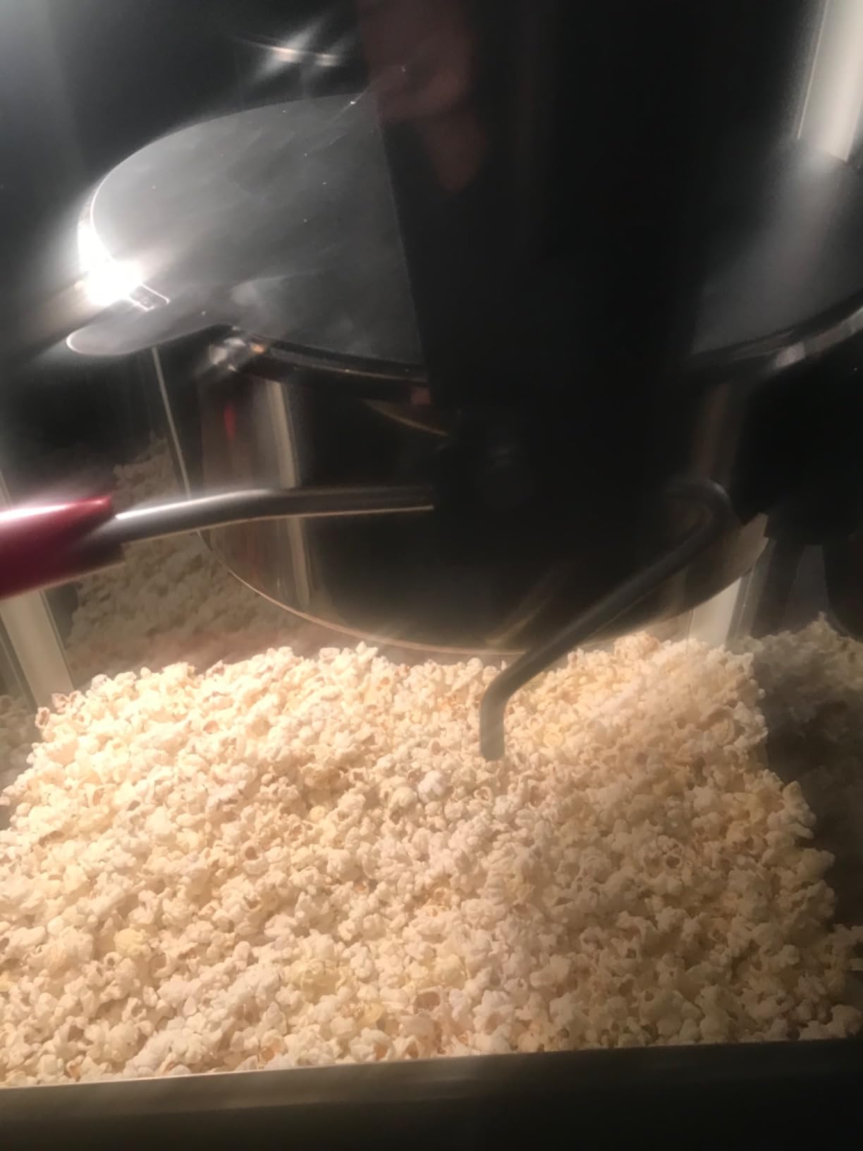 Olde Midway Commercial Popcorn Machine Maker Popper with Extra Large 16-Ounce Kettle - Black customer photo 1