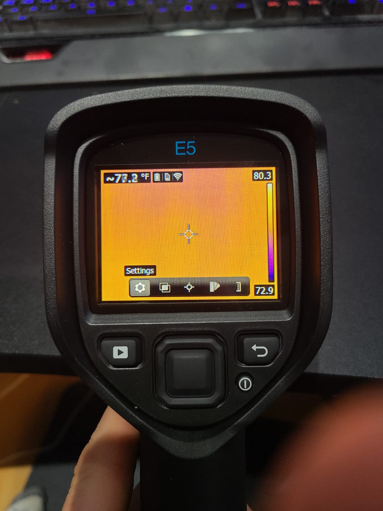 FLIR E8-XT - Commercial Thermal Imaging Camera with Wifi. High Resolution Infrared Camera with FLIR Ignite Cloud customer photo 2