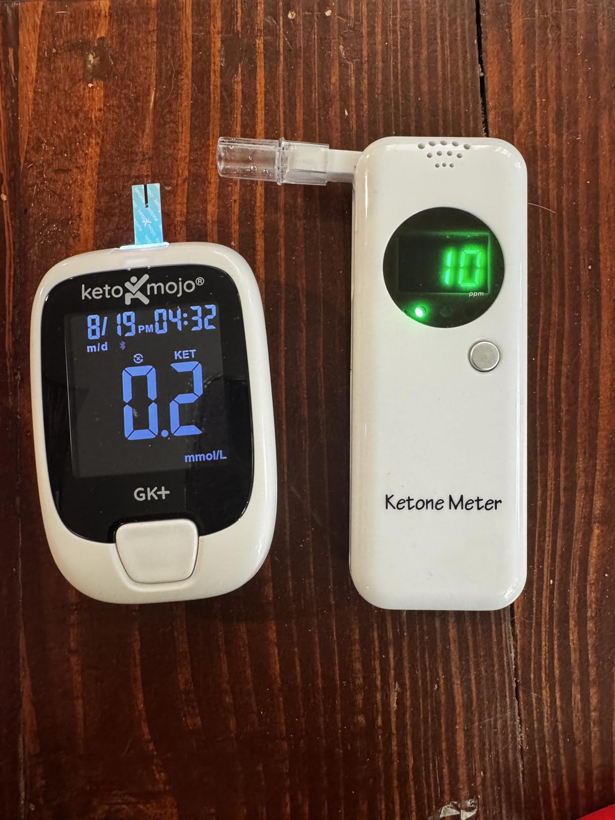 Ketone Breath Meter, Professional Portable Ketone Breath Tester, Digital Ketone Breathalyzer with 10 Mouthpieces (Color2) customer photo 2