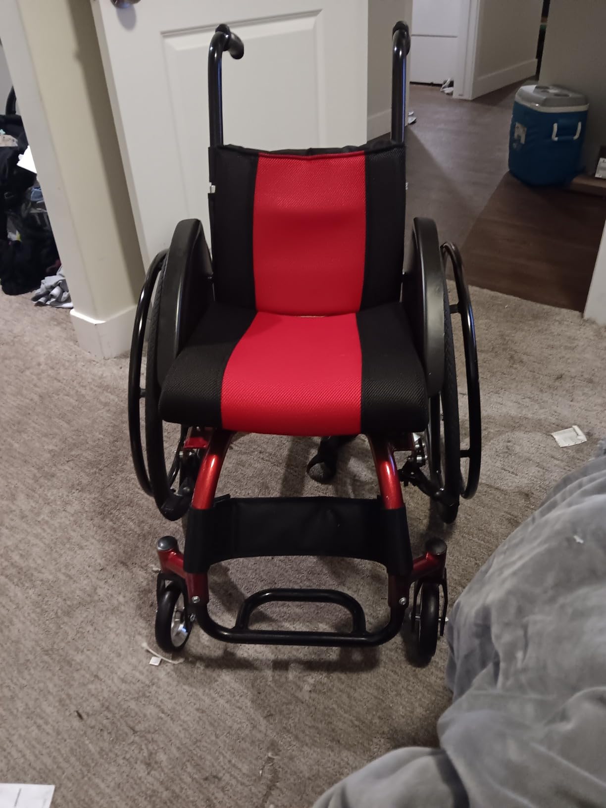 Lightweight Aluminum Alloy Wheelchair with Handbrakes and Quick Release Rear Wheels Shock Absorber Folding Trolley Disabled Elderly Driving customer photo 1