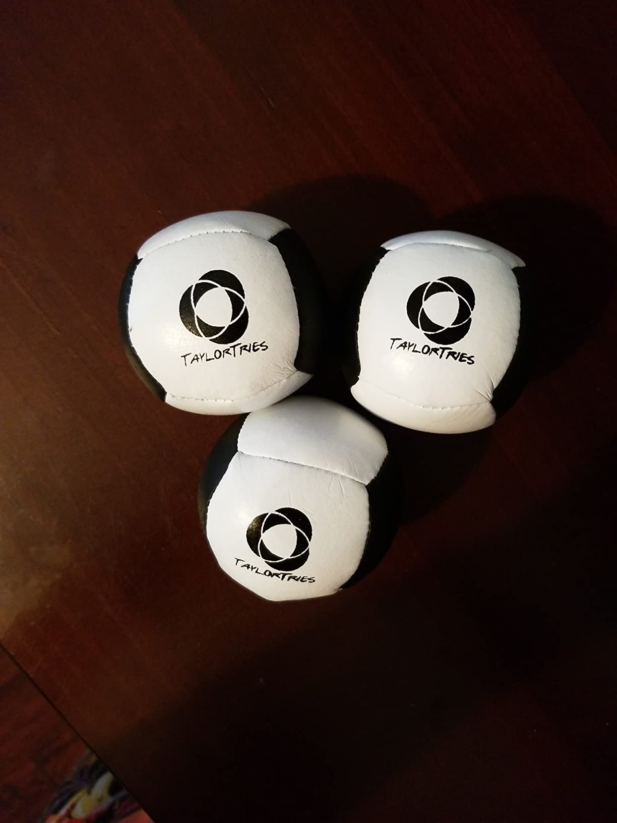 Zeekio - Taylor Tries Signature Beginner Juggling Ball Set - for Beginners, All Levels & All Ages - 6 Panel Synthetic Leather Ball Durable - 110 Grams 62mm - Set of 3 customer photo 2
