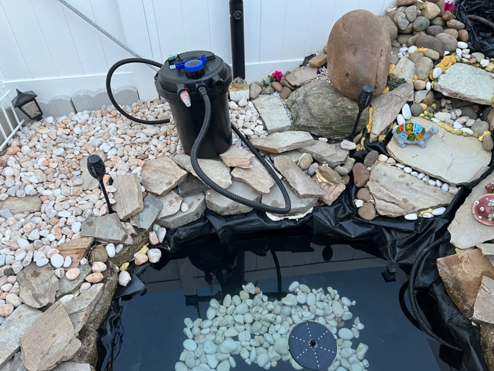 HAPPYGRILL 2642 GPH Pond Filter with 13W UV-C Light & Bio Balls, 4 Adapters customer photo 1