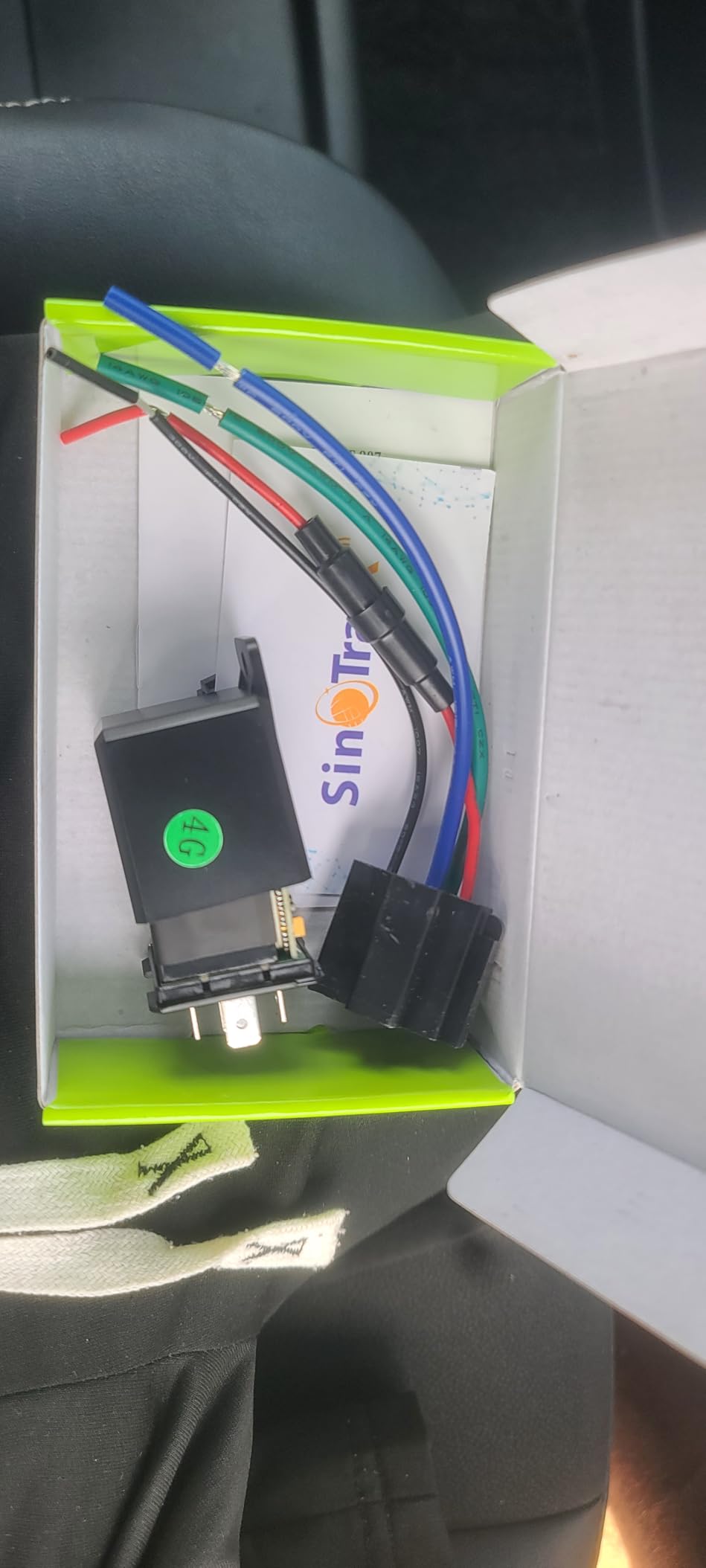 SinoTrack 4G GPS Tracker for Vehicles, Vehicle Device Locator Car Relay Tracker Real Time ST-907L Hidden Location Device with No Monthly Fee Tracking System for Car Motorcycle Truck Taxi customer photo 1