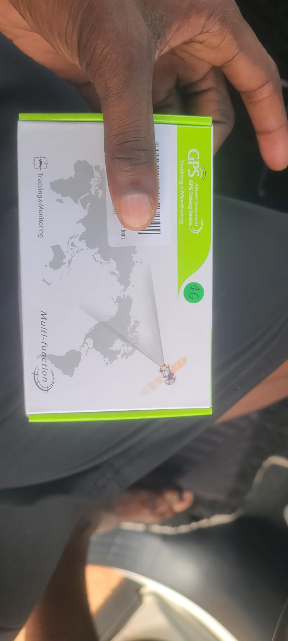 SinoTrack 4G GPS Tracker for Vehicles, Vehicle Device Locator Car Relay Tracker Real Time ST-907L Hidden Location Device with No Monthly Fee Tracking System for Car Motorcycle Truck Taxi customer photo 2