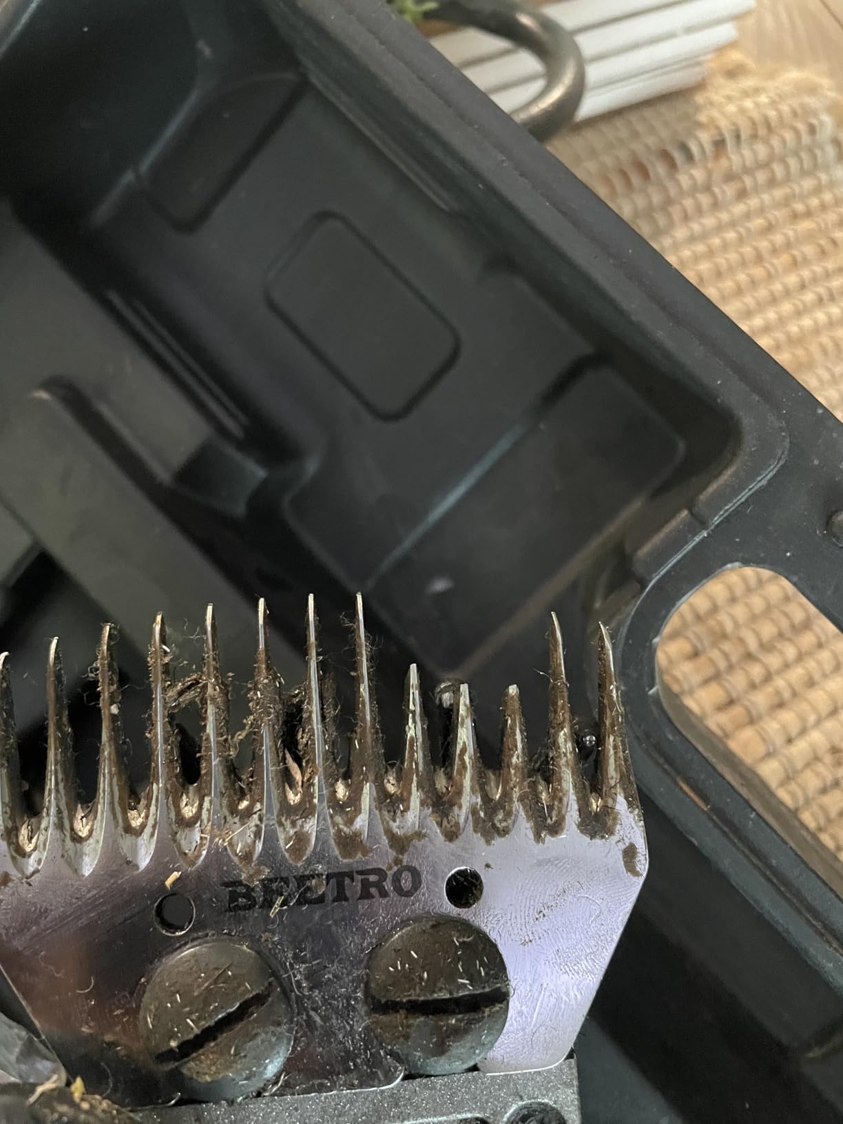 BEETRO Sheep Shears Replacement Blades, Professional Stainless Steel Clipper Blades for Sheep Alpacas Goats and More customer photo 1