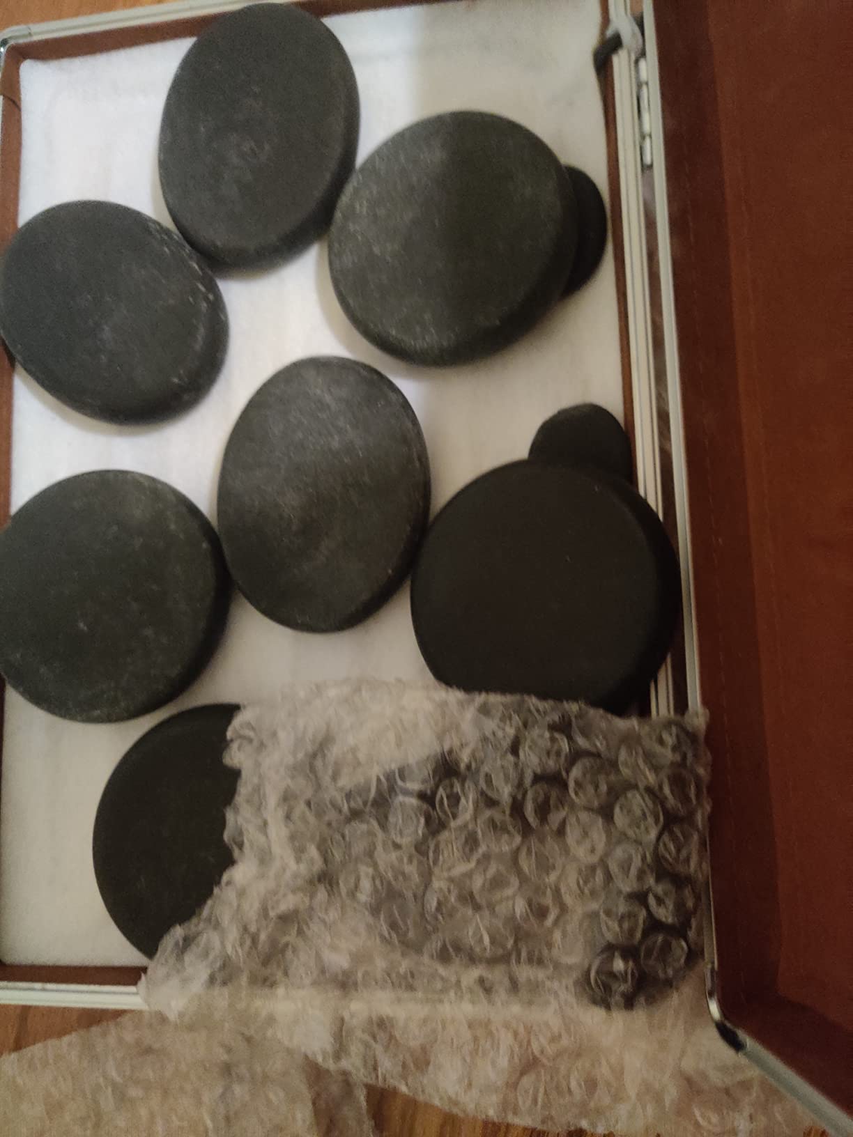 18PCS Hot Stones for Massage with Warmer, Hot Stones Massage Set with Warmer Kit Basalt Hot Rocks Massage Stone for Spa Warming Therapy Pain Relief customer photo 1