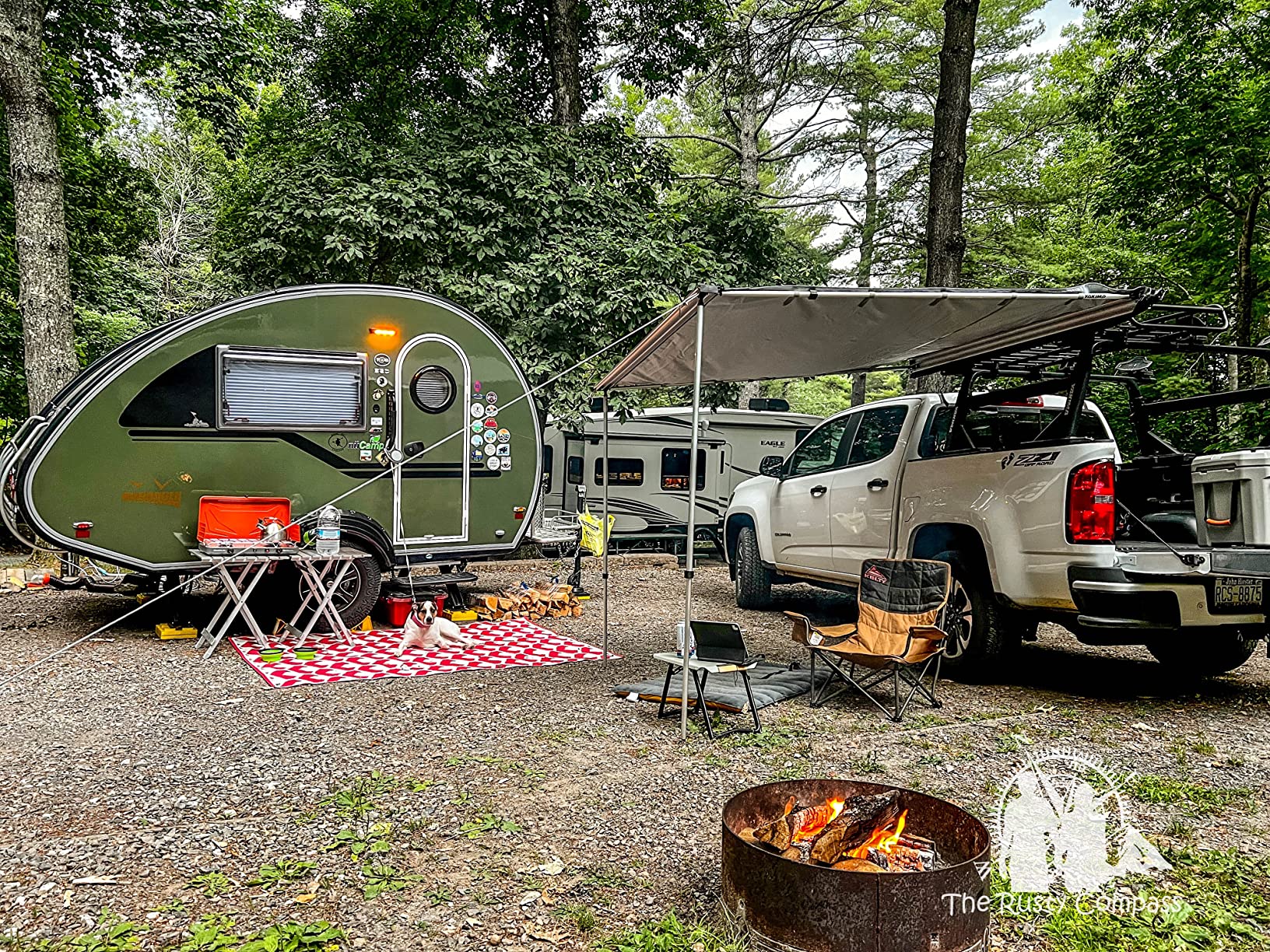 Yakima OverNOut 6.5 Foot Lightweight Roof Mounted Awning with SKS Lock, Easy to Pitch, Super Simple Attachment System customer photo 2