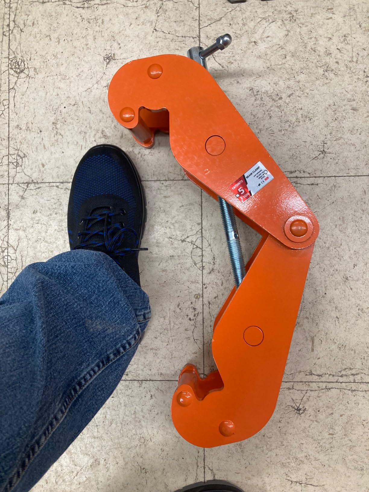Vertical Beam Clamp 4400lbs/2 ton Capacity 3-9Inch Opening Range Beam Clamps for Rigging Heavy Duty Steel Beam Clamp Tool Easy to use beam clamp tool, Orange(4400lbs) customer photo 2