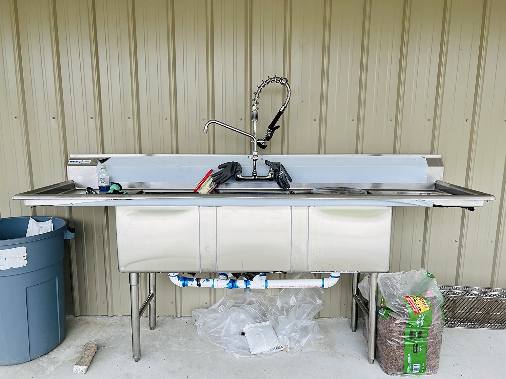 Kratos 29N-003 - Commercial NSF 3 Compartment Sink - 18