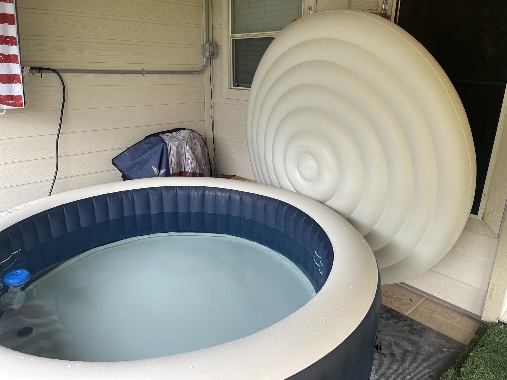 INTEX PureSpa Plus 6 Person Round Inflatable Hot Tub, Bubble Massage Spa Set with Energy Efficient Cover, 2 Headrests, & LED Light, 85 in x 28 in customer photo 5
