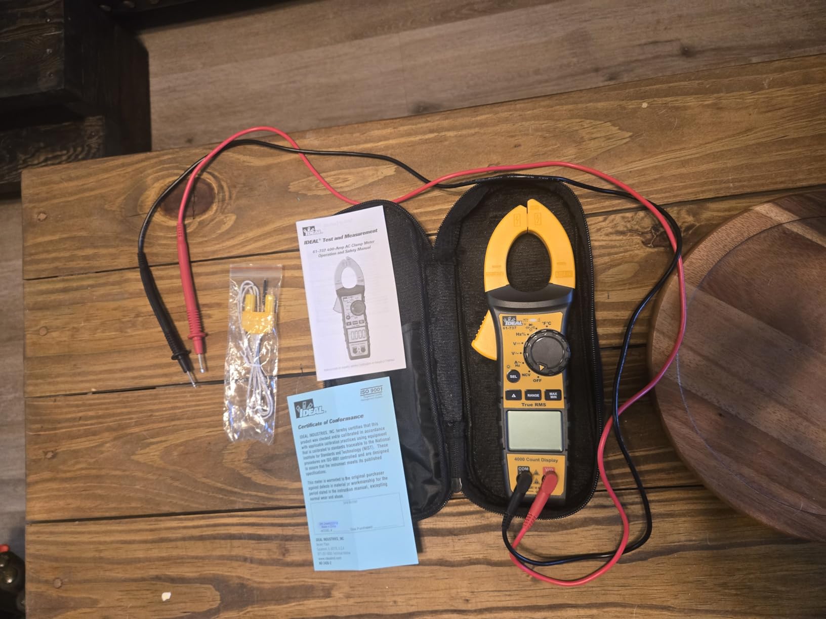 IDEAL INDUSTRIES INC. 61-737 Digital AC Clamp Multi Meter 400 Amp 600-Volt, Red Electrical Clamp Meter, CAT III 600V | 0-400A AC, 0-600V AC/DC, TRMS, NCV, Diode Testing, Backlit Display, Probe Holder customer photo 1