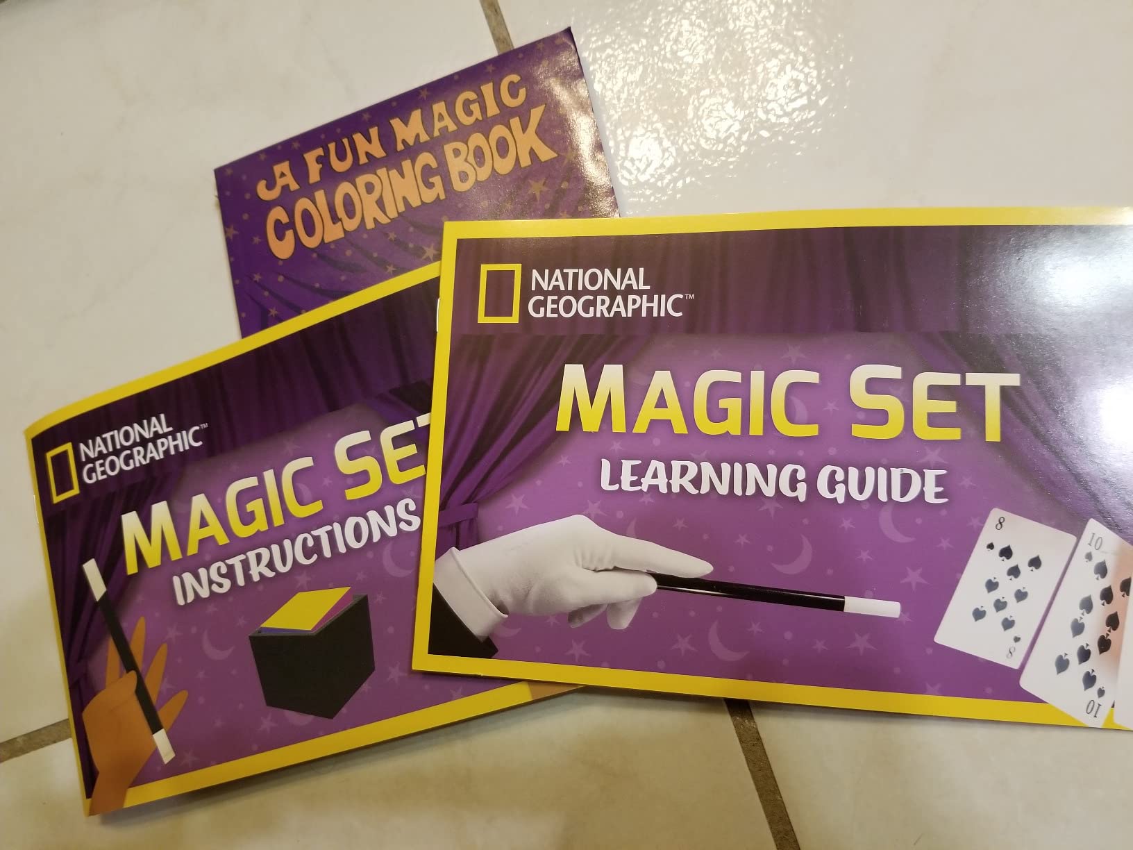 National Geographic Mega Magic Set - More Than 75 Magic Tricks for Kids to Perform with Steps, Video Instructions for Each Trick Provided by a Professional Magician (Amazon Exclusive) customer photo 2