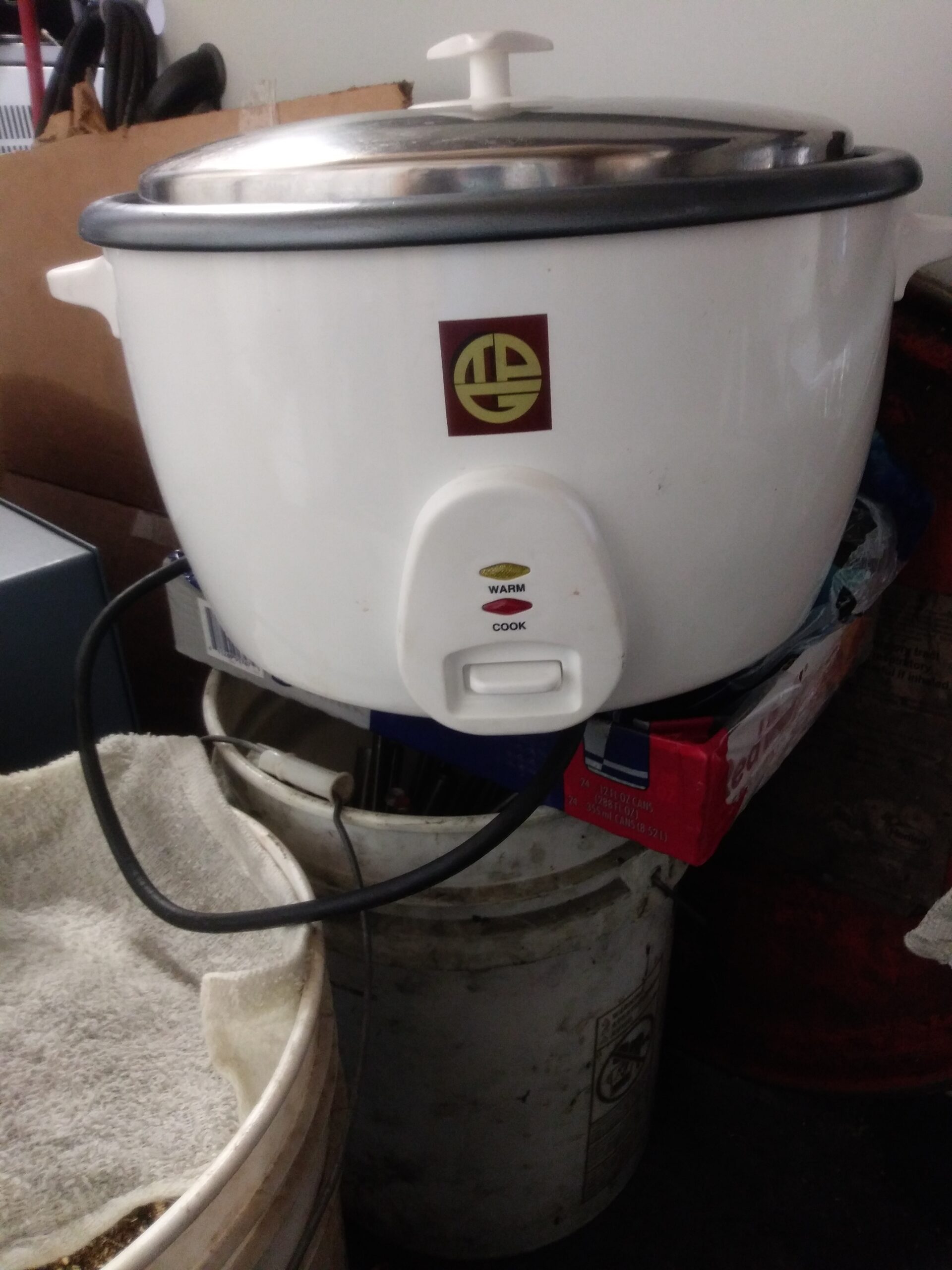 Pantin Commercial Electric Rice Cooker - 35 Cups Raw / 70 Cups Cooked Capacity w/Measuring Cup & Scoop - High-Efficiency Large Rice Cooker for Restaurants, Hotels and Catering customer photo 1