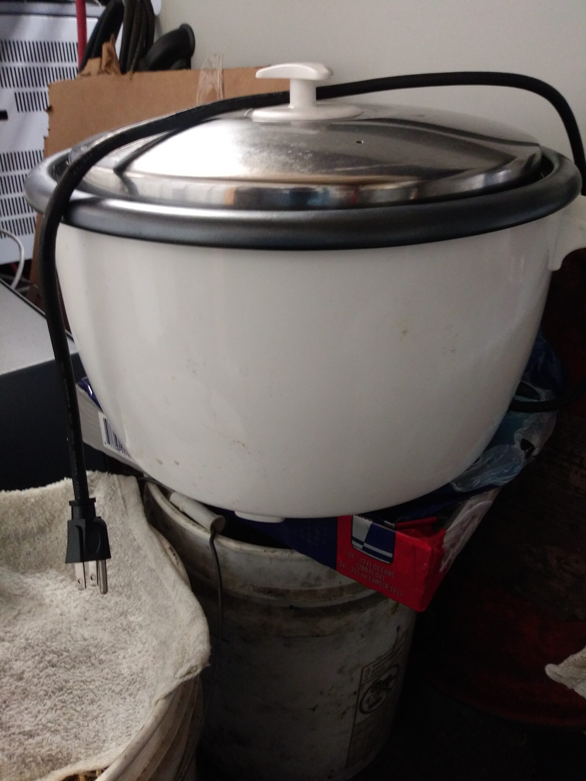 Pantin Commercial Electric Rice Cooker - 35 Cups Raw / 70 Cups Cooked Capacity w/Measuring Cup & Scoop - High-Efficiency Large Rice Cooker for Restaurants, Hotels and Catering customer photo 2