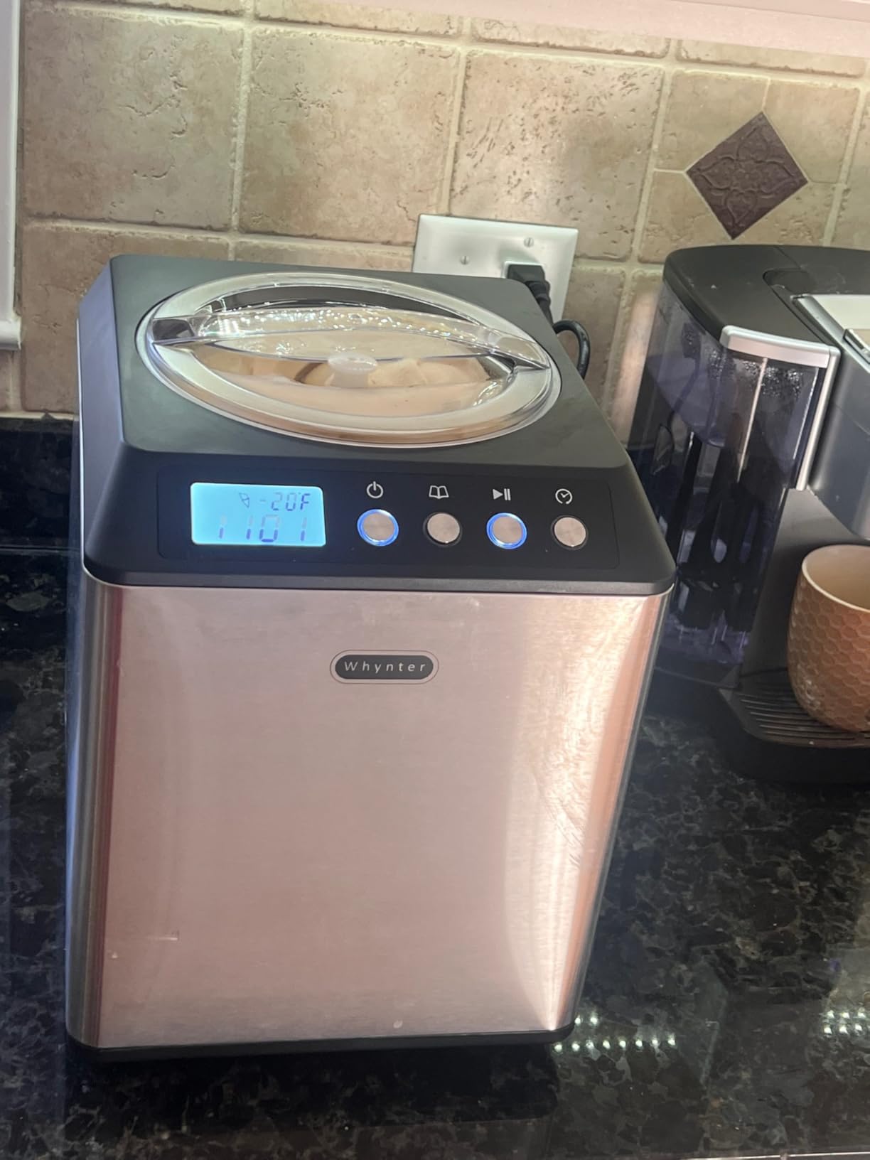 Whynter Ice Cream Maker Machine Automatic 1.28 Qt Upright with Built-in Compressor, LCD Digital Display & Timer, No Pre-Freezing, ICM-128WS, White customer photo 2