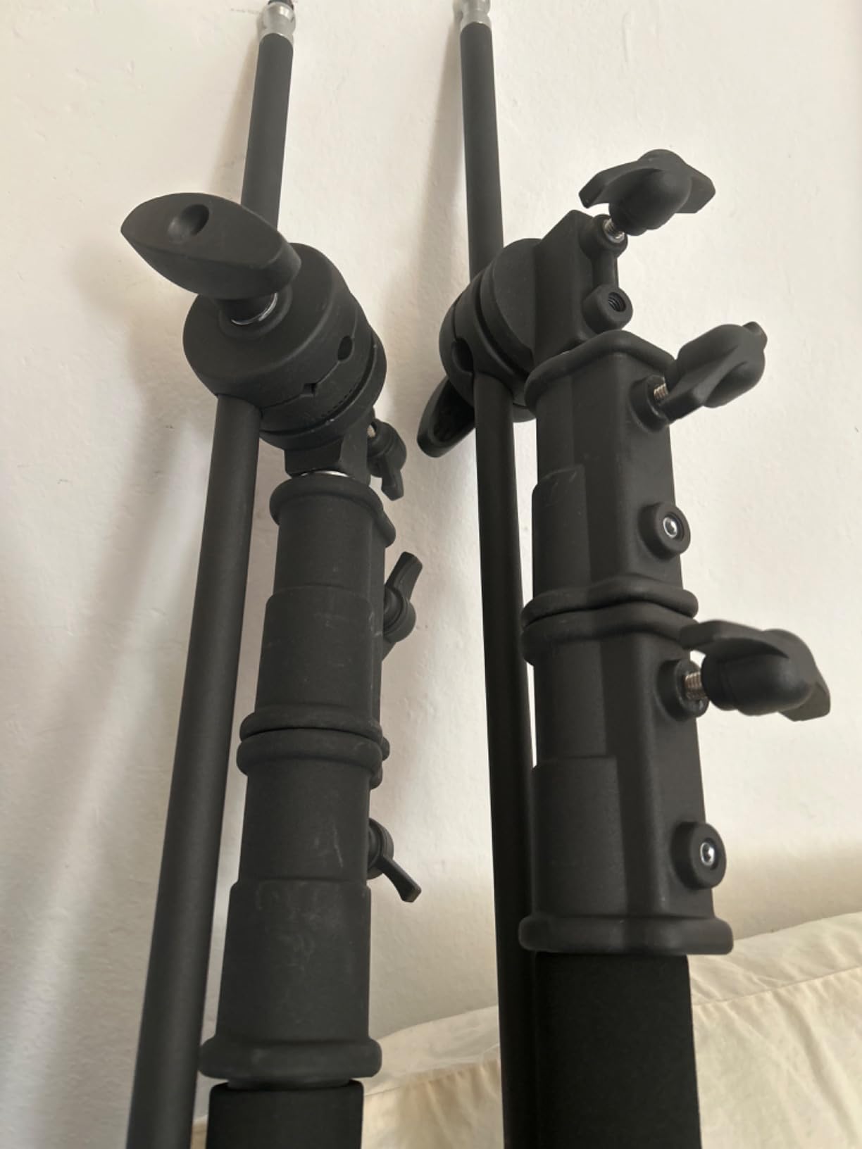 Soonpho 2 Pack 100% Heavy-Duty Steel C-Stand, Pro Photography Light Stand with 3.5'/108cm Extension Arm, Grip Head, Turtle Base for Studio Monolight, Softbox, Reflector, Max Height 10'/305cm - Black customer photo 1