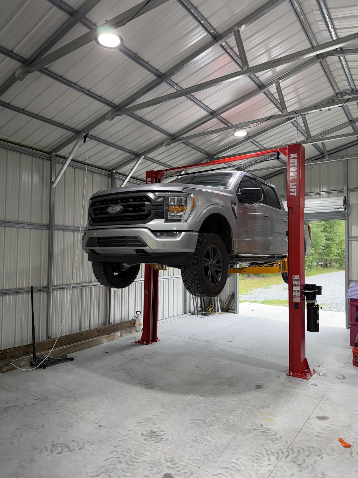 KATOOL 11000lbs 2 Post Lift Auto Lift Heavy Duty Load Lifter 220V Electric Motor Car Lift Auto Lift Truck Clear Floor Hoist customer photo 1