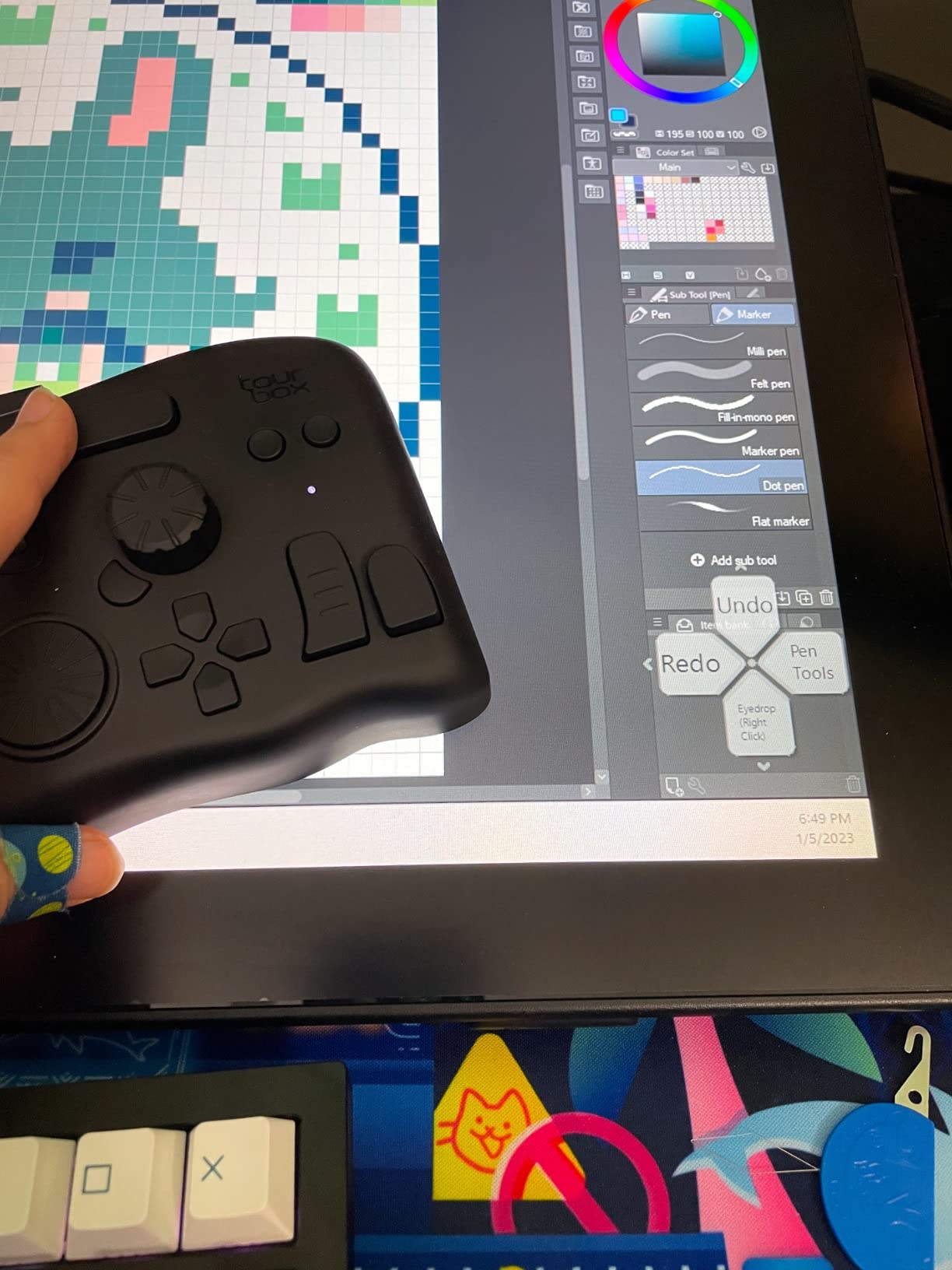 TourBox Elite - Bluetooth Video Editing Controller Color Grading Speed Editor (Translucent Set) customer photo 2