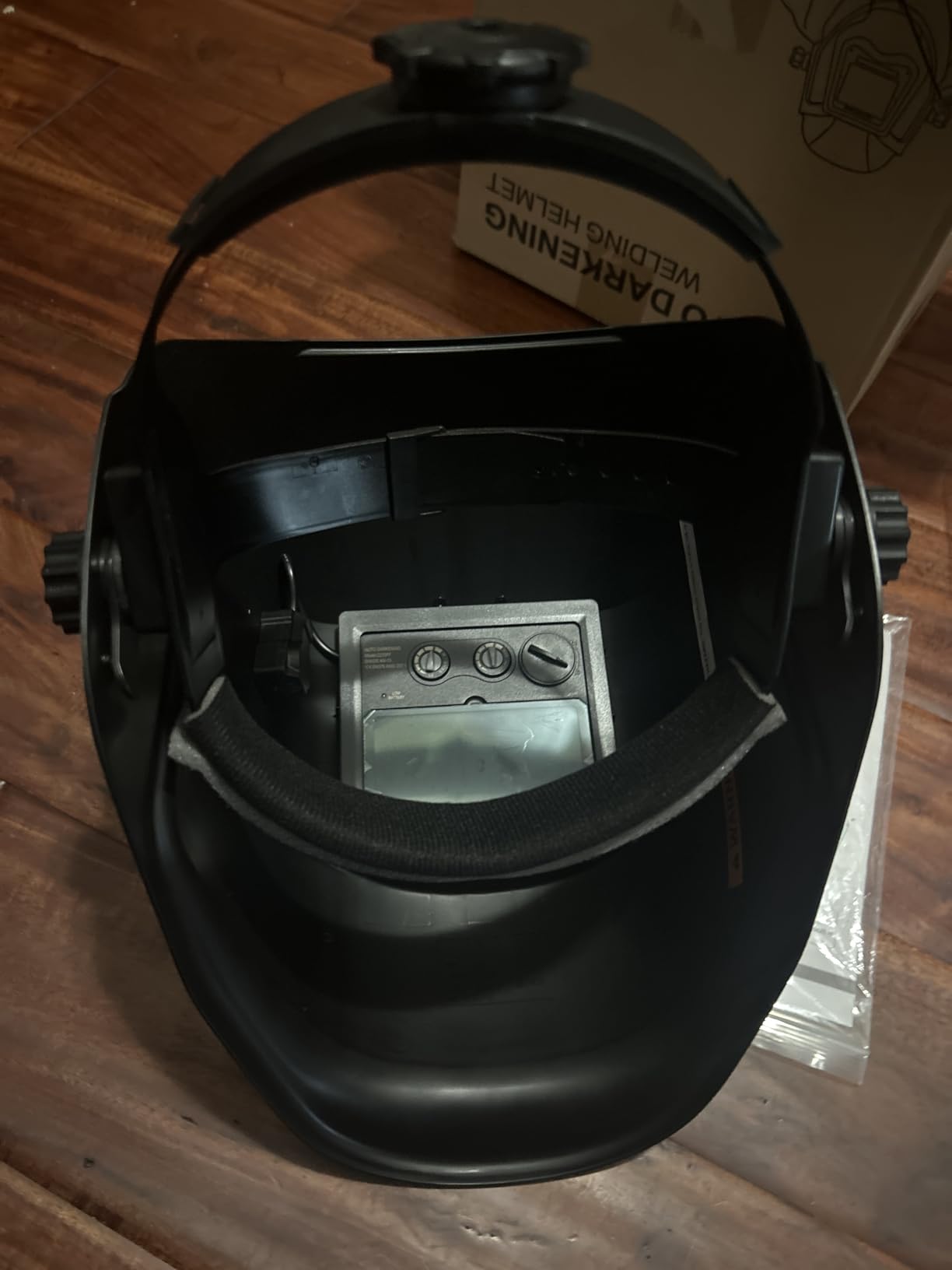TRQWH Welding Helmet with Light True Color Auto Darkening Welding Helmets for Men Solar Powered Welding Hood with 2 Arc Sensor Wide Shade 4/9-13 for TIG MIG ARC Cool Welder Mask customer photo 2