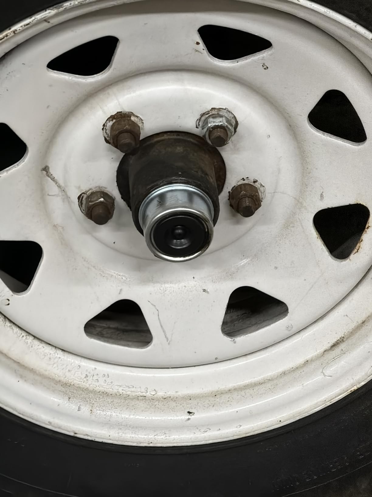 2Sets Trailer Hub Kits 5 on 4.5 for 3500 lbs 1-1/16'' to 1-3/8'' Tapered Axle, Idler Hub with Extra Dust Caps & Rubber Plugs, 5x4.5 Trailer Replacement Hub 5 Lug Bolt Trailer Wheel Hub Kit customer photo 2