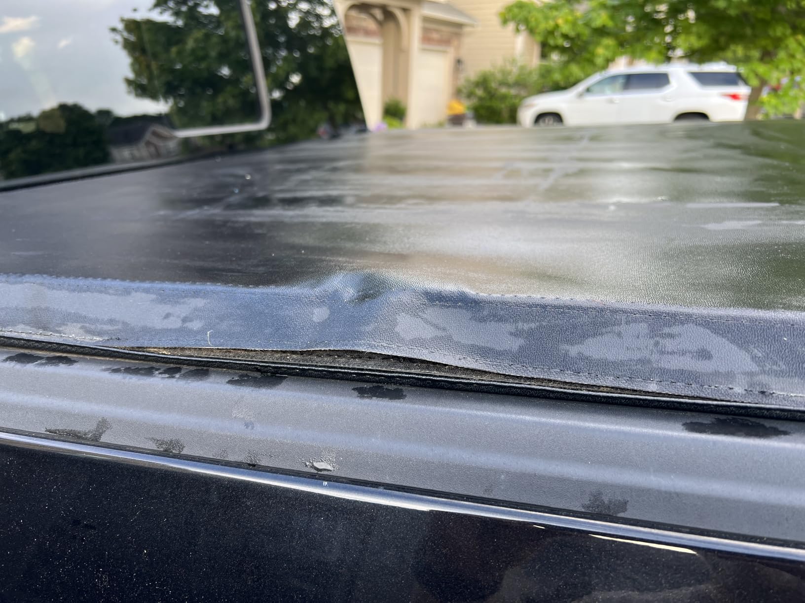 Tyger Auto T3 Soft Tri-fold Truck Bed Tonneau Cover Compatible with 2021-2026 Ford F-150; Lightning | 5.5' (67
