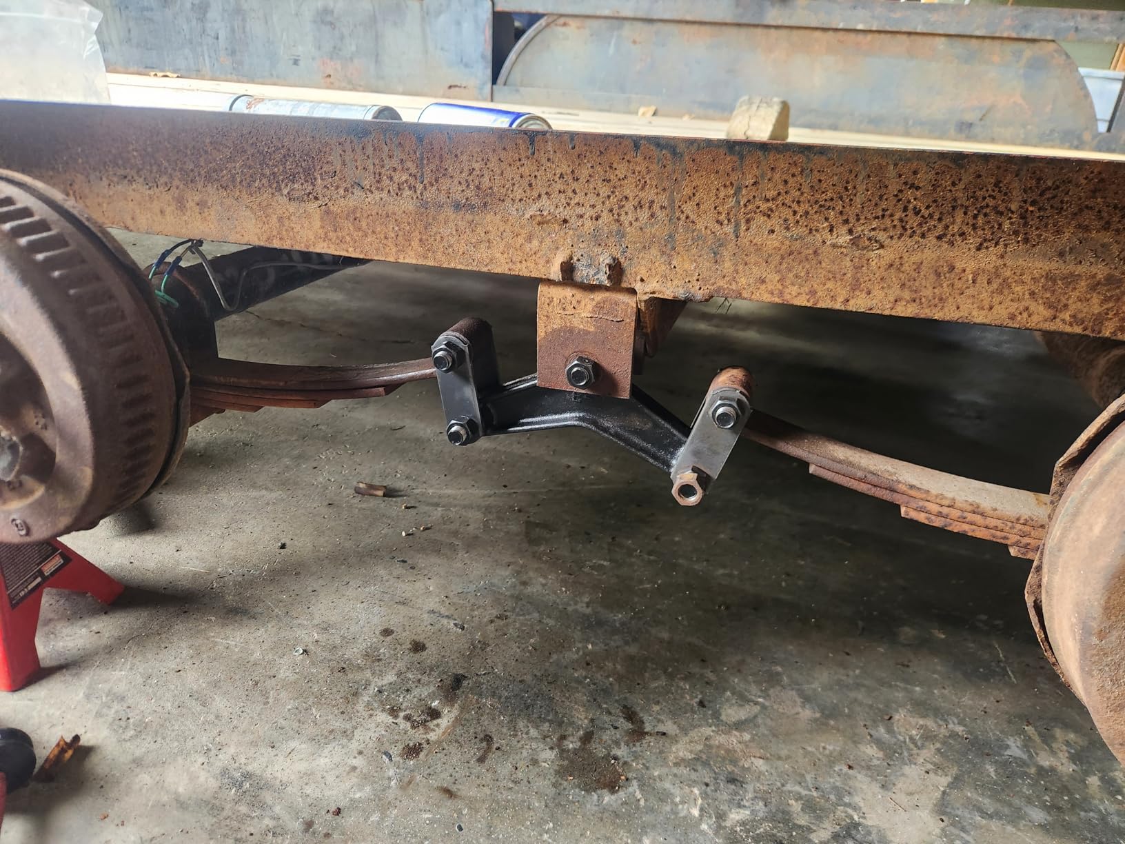 SPARKWHIZ Trailer Shackle Kit, Tandem Trailer Axle Shackle Kit for Double Eye Springs (3.5K -5.2K Axles) customer photo 1