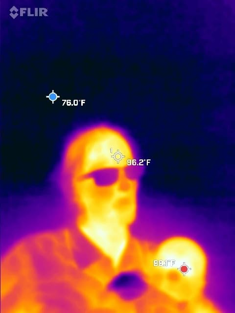 FLIR Edge Pro - Wireless Bluetooth Thermal Imaging Camera for Smartphones, Compatible with All iOS and Android Devices, 480x360 Super Resolution (160x120 Native IR) customer photo 2