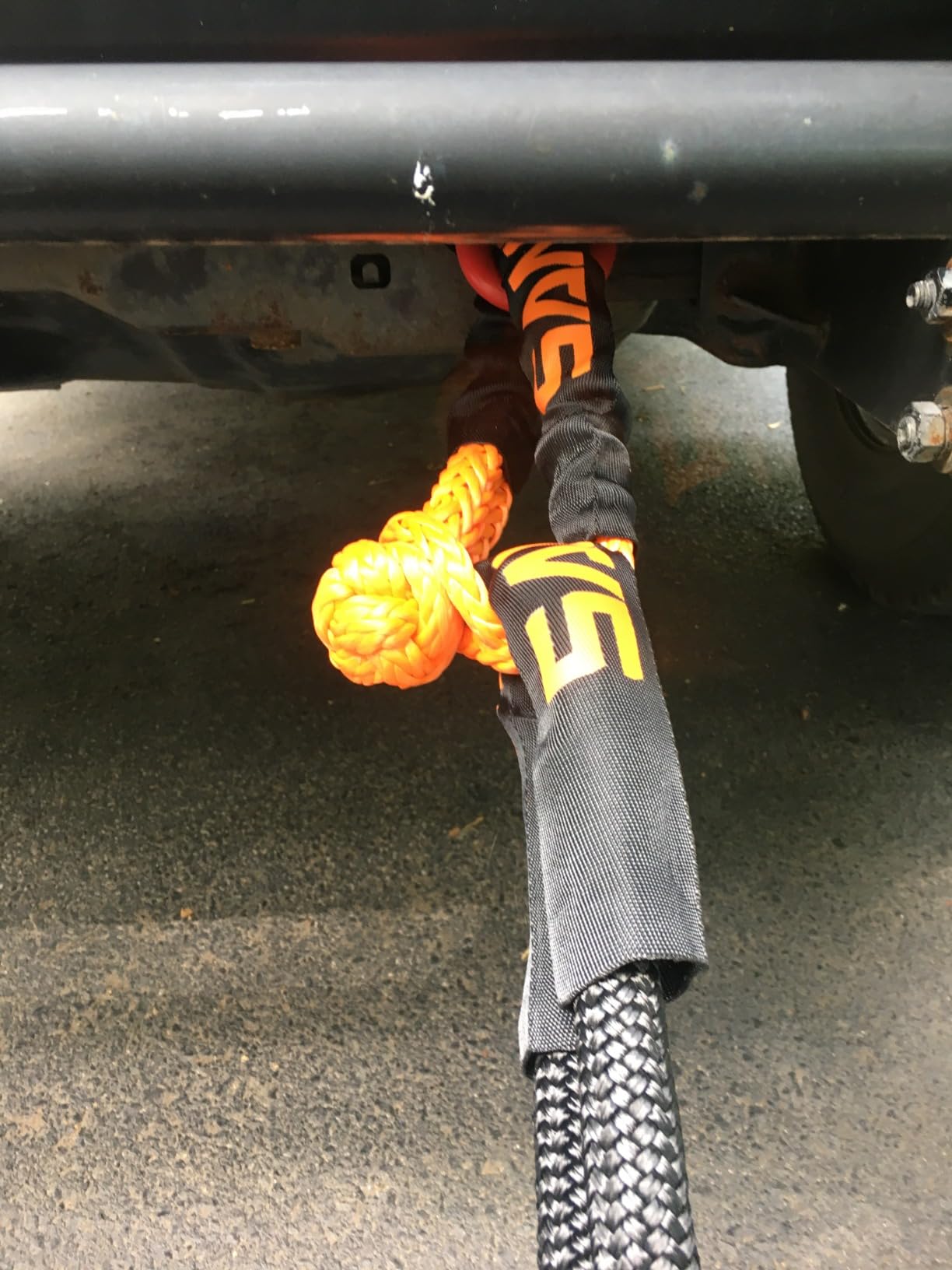 SAMOUT Kinetic Recovery Rope (48000Lbs 1in x 20ft) + 2PCS Synthetic Soft Shackle, Extreme Duty 30% Elasticity Energy Snatch Strap for 4x4 Offroad Vehicle customer photo 1