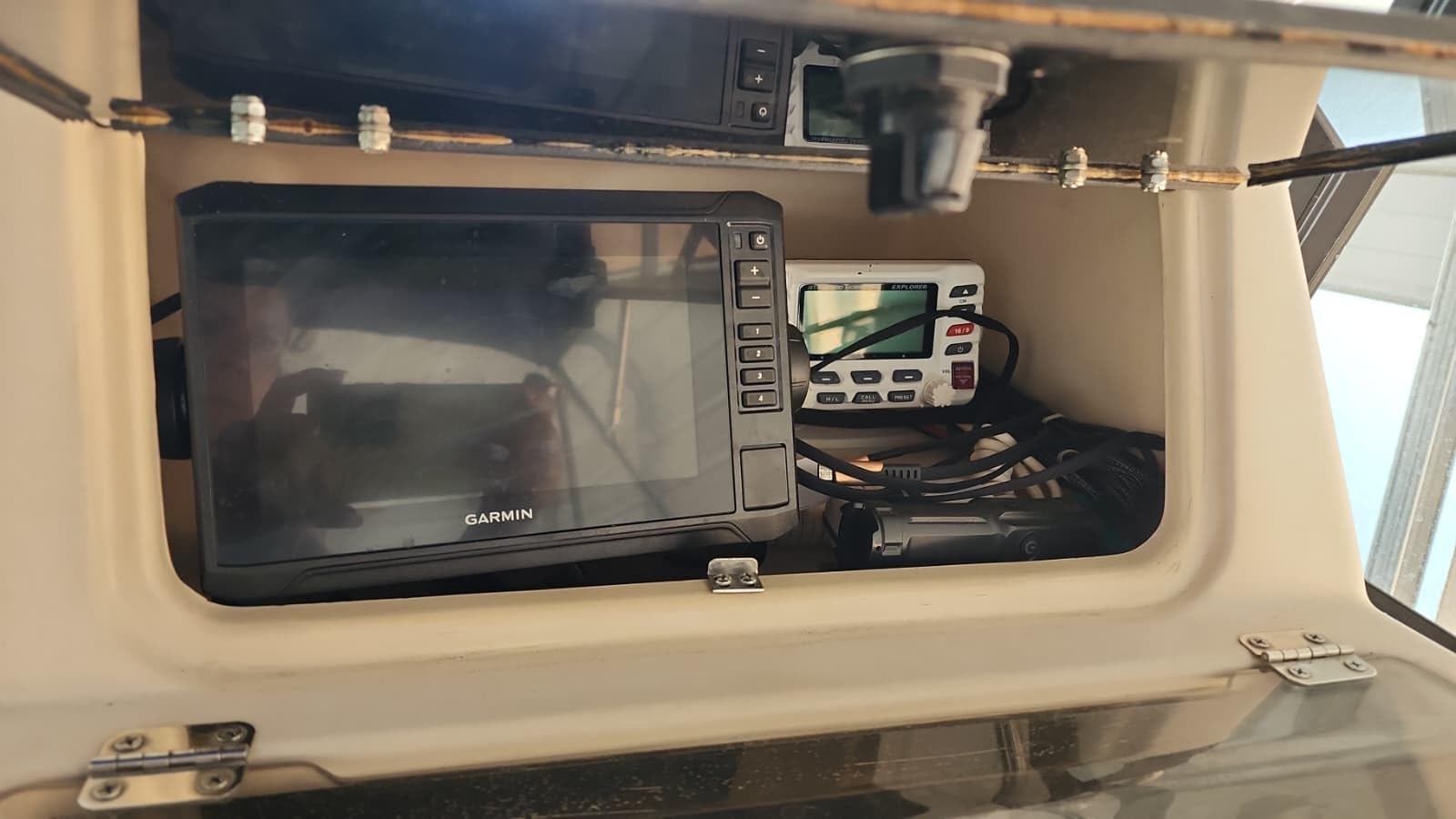 Garmin ECHOMAP UHD2 64sv with GT54 Transducer, 6