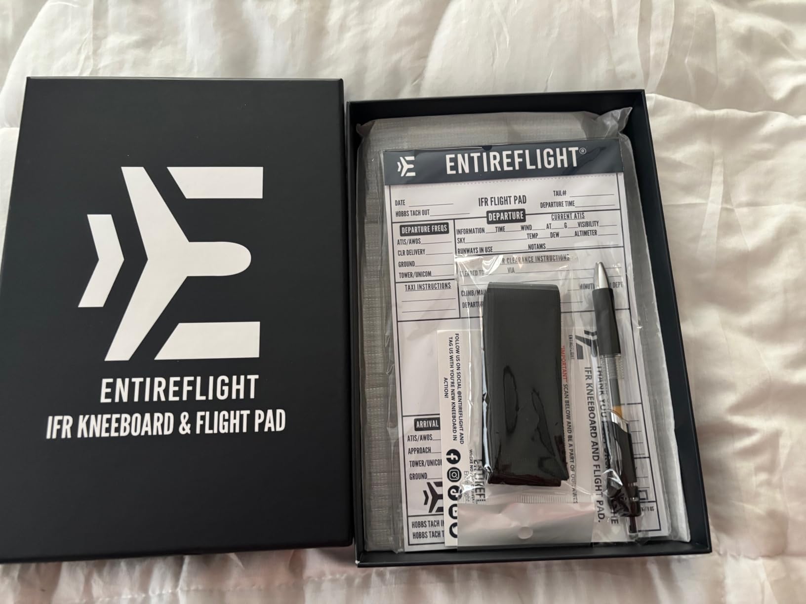 VFR Pilot Kneeboard Aviation Knee Board with Flight Notepad | Pilot Accessories for Student Pilot Essentials | Premium Aluminum Kneeboard Pilot Gear Supplies | Flight Simulator Accessories customer photo 2