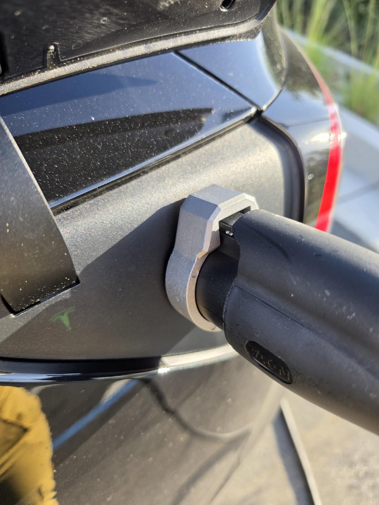 Metal Tesla Model 3/Y & Cybertruck Charger Lock for J1772 Adapter (Aluminum, Works with Non Flange Adapter, Model 3/Y & CybertruckOnly) customer photo 1