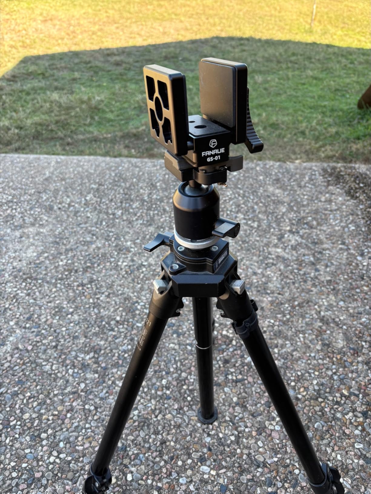 FANAUE GS-01 Arca Swiss Rifle Saddle Mount, Hunting Tripod Clamp with Quick Release Plate, Shooting Tripod Rest, Enhanced Accuracy Ball Head & Adapter for Hunting and Shooting customer photo 2