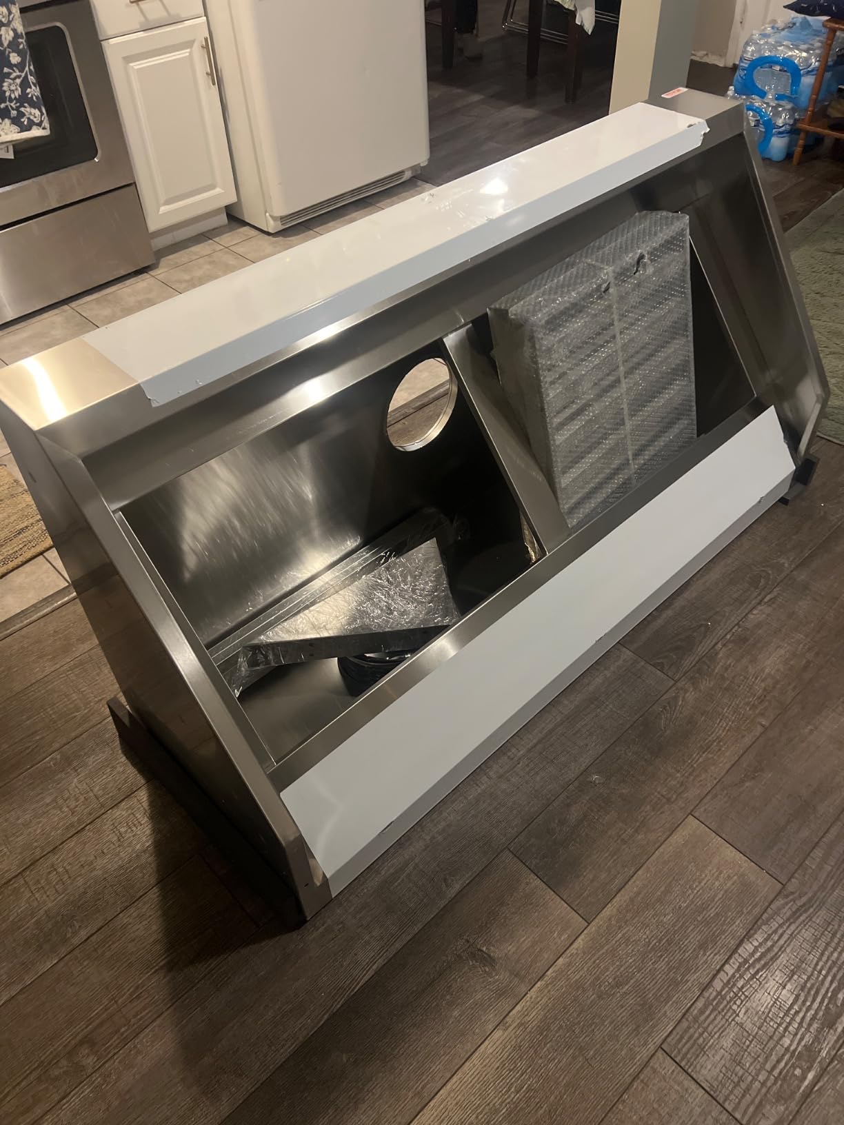 VEVOR Commercial Exhaust Hood, 4FT Food Truck Hood Exhaust, 201 Stainless Steel Concession Trailer Hood with 2 Detachable U-shaped Grid Oil Filter Mesh, Rust Resistant Vent Hood for Kitchen Restaurant customer photo 2