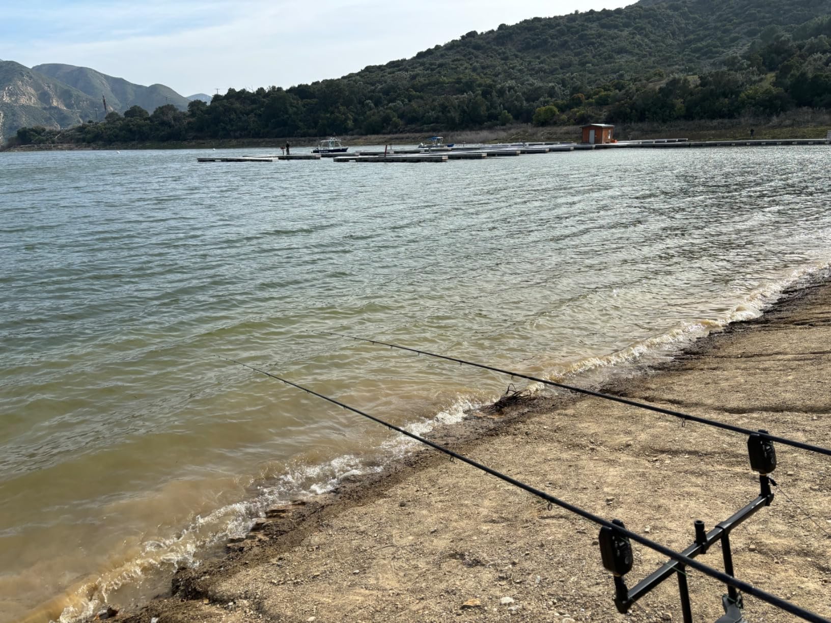 Tiandirenhe Adjustable Retractable Carp Fishing Rod Stand Holder, Fishing Rod Pod with 3 Bite Alarms & 3-Piece Bait Swinger Set customer photo 1