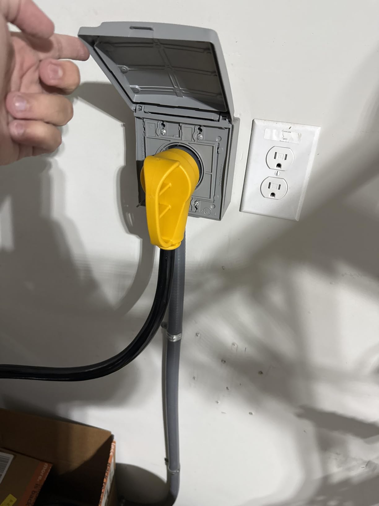 POWGRN NEMA 14-50P to NEMA 14-50R 25FT 50 Amp RV/EV Extension Cord Outdoor with Grip Handle, Flexible 4 Prong Heavy Duty RV Power Cord Waterproof, 50A 125/250V 6250/12500W STW, ETL Listed customer photo 2
