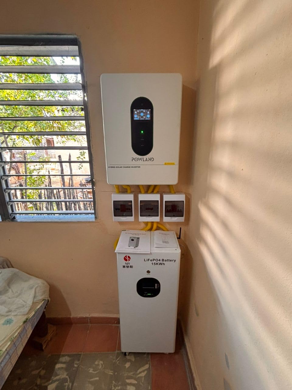 POWLAND 12000W Grid-Tied Hybrid Solar Inverter with WiFi, Battery-Free Design, 48V DC to 120V/240V AC Split Phase customer photo 1
