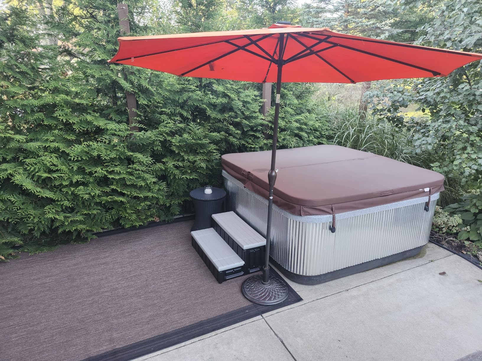 KUAFU Universal Spa Hot Tub Step with Storage Outdoor Indoor Compartment Spa 2-Step Stool Pool Ladder Plastic Handi Step Slip Resistant Striped Brown+Black customer photo 2