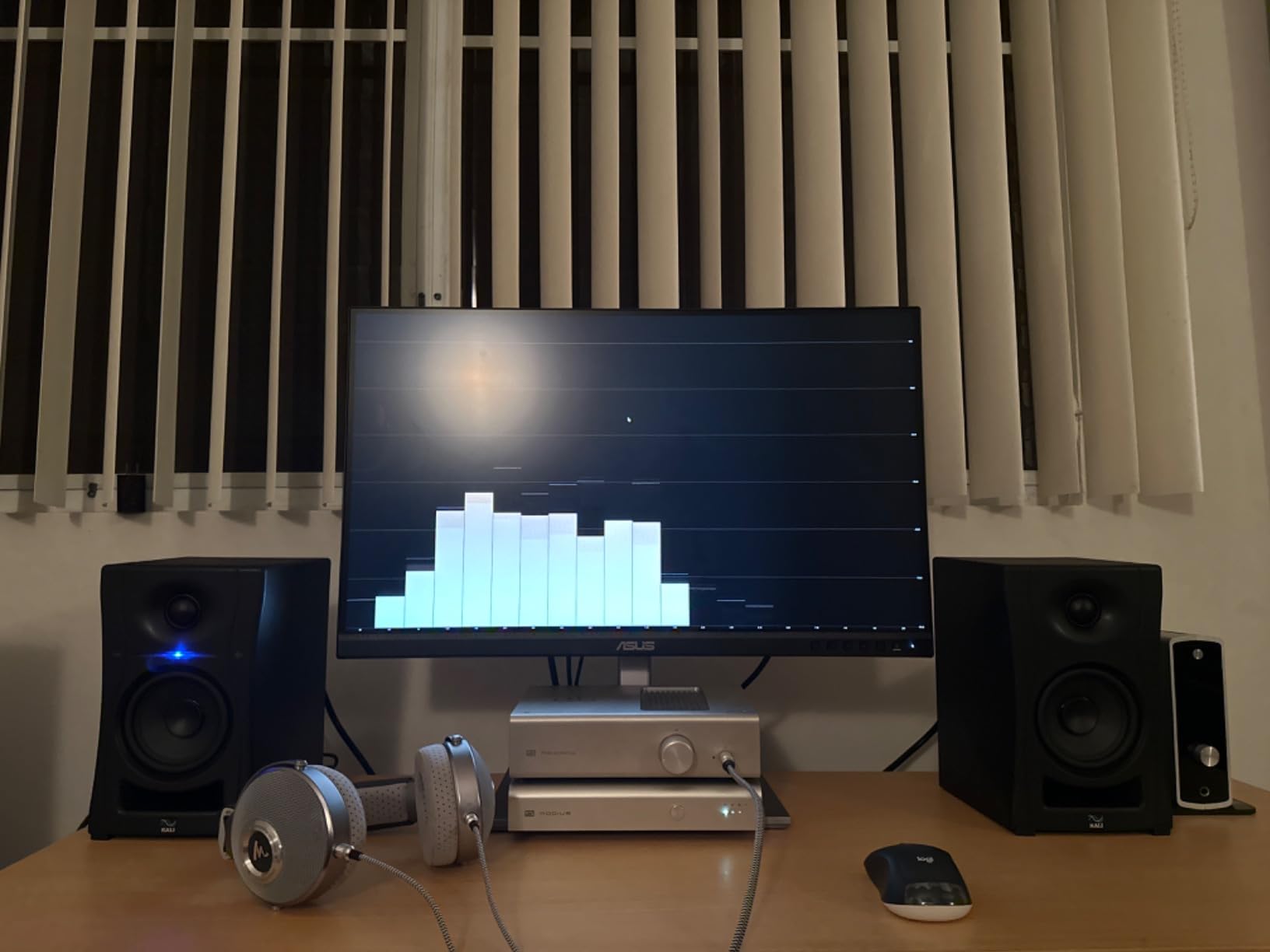 KALI AUDIO LP-UNF Ultra Nearfield Monitor System customer photo 2