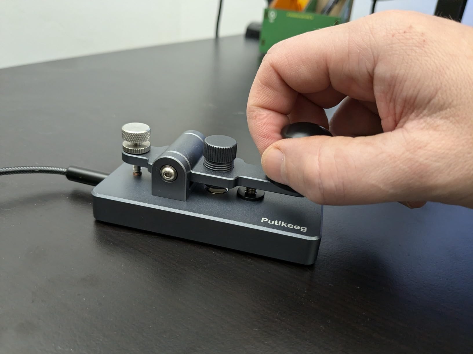 Putikeeg Classical Morse Mini Code Key Morse Code Paddle Key Aluminum Alloy Mini-Key Morse CW Portable Key Morse Practice Key Green customer photo 2