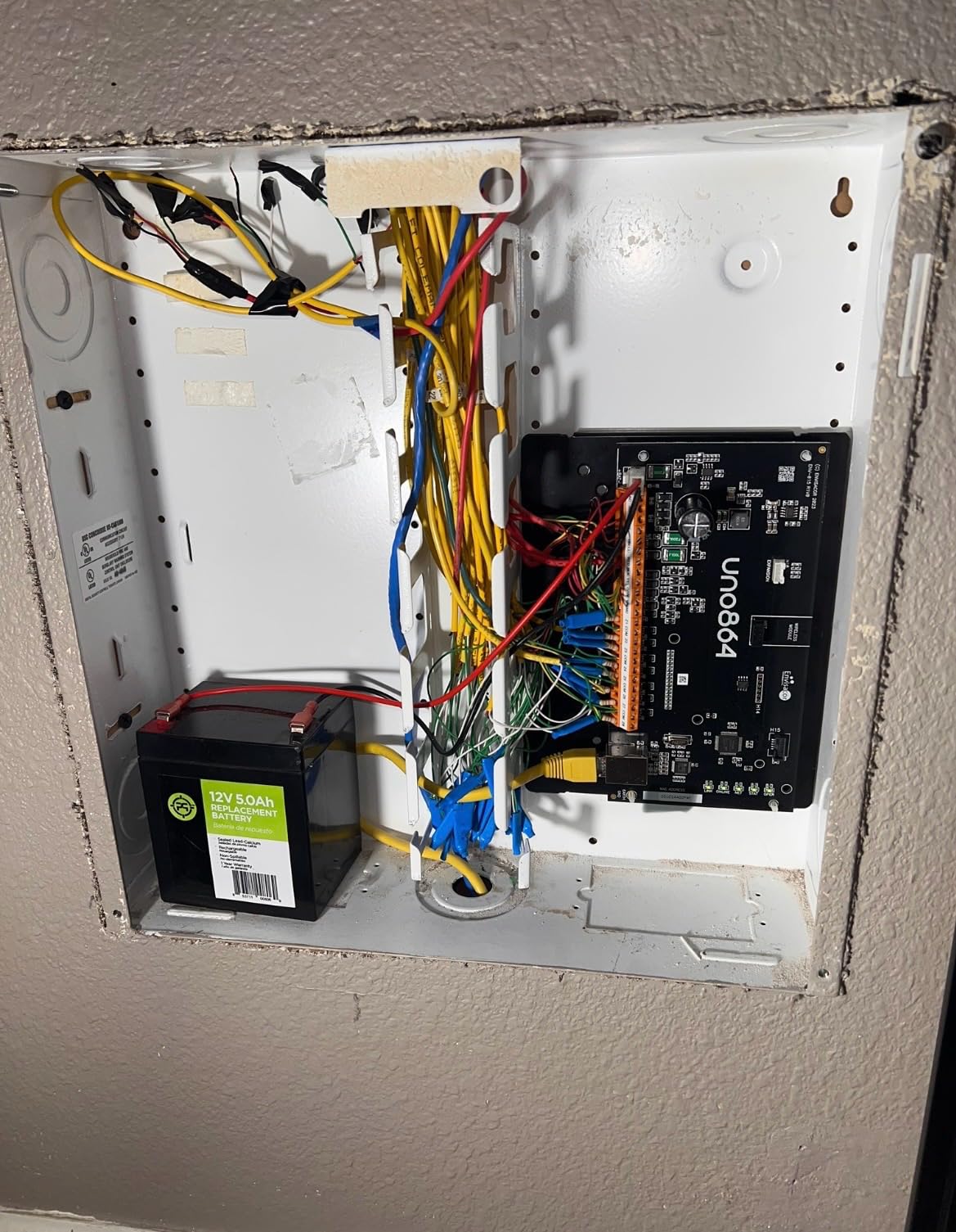 UNO IP Hybrid Professional Grade Alarm Panel. Supports 128 Zones/Users/FOBs. Home Automation Interface. LTE and RF Options. customer photo 2