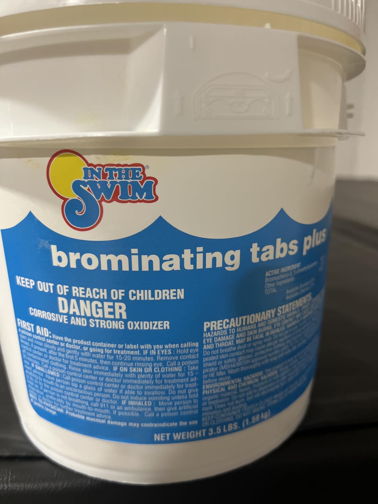 In The Swim 1 Inch Bromine Plus Tablet Sanitizer for Spas, Hot Tubs, or Swimming Pools - Pre-Stabilized, Low Odor, Chlorine Alternative - 3.5 Pounds customer photo 2