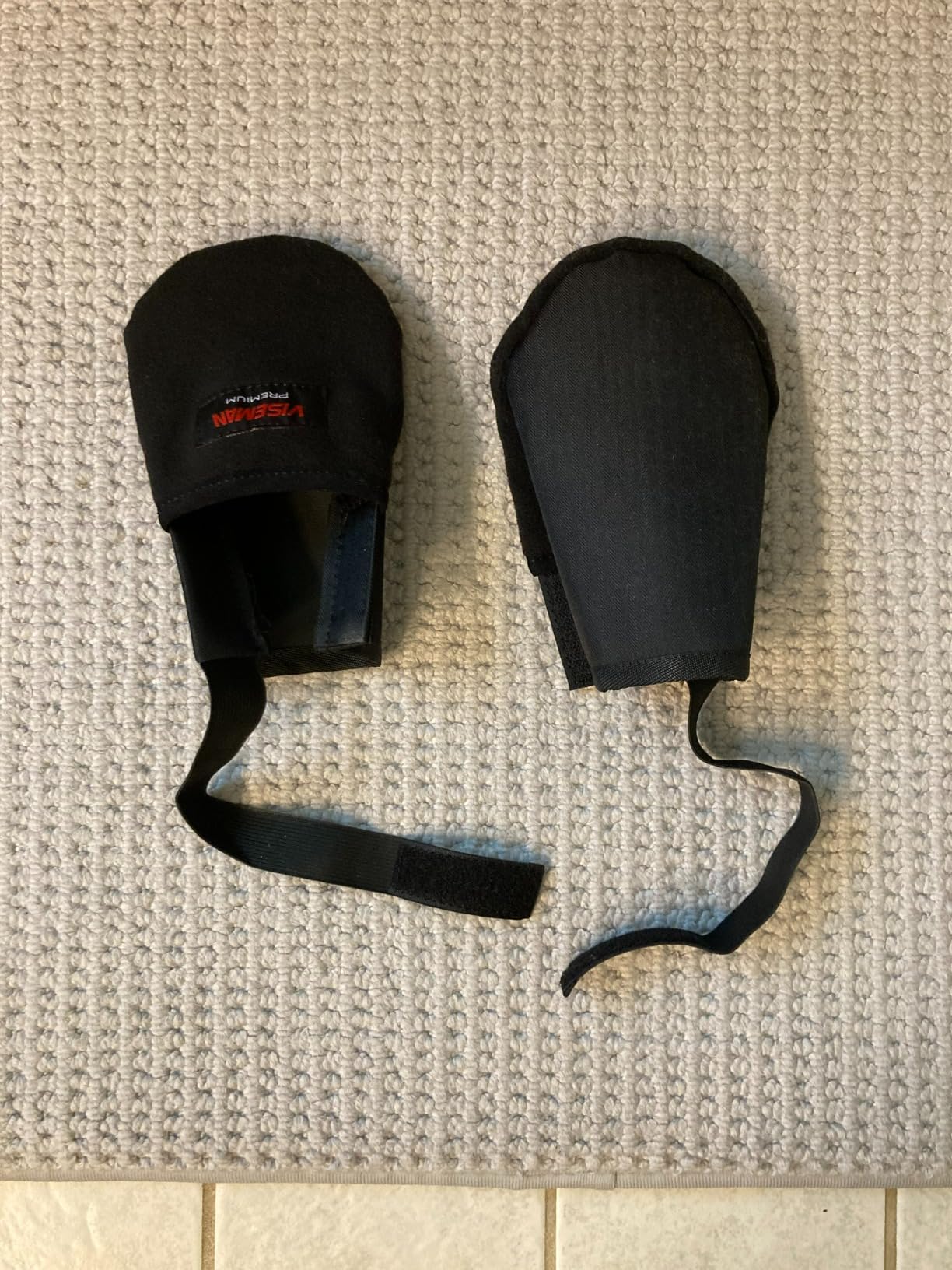 VISEMAN Bowling Shoe Slider, 2 Pieces Bowling Shoe Covers, Adjustable Sole Slide Covers customer photo 2