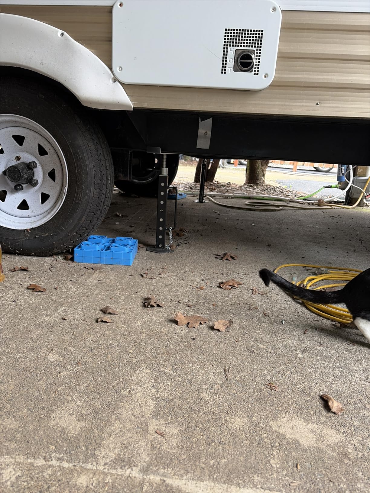 RV Slide Out Support Jacks Adjustable from 15'' to 35'', Universal Heavy-Duty Camper Stabilizer Jacks for RV Travel 5th Wheel, Up to 5000 LBS Capacity (2 Pcs) customer photo 1