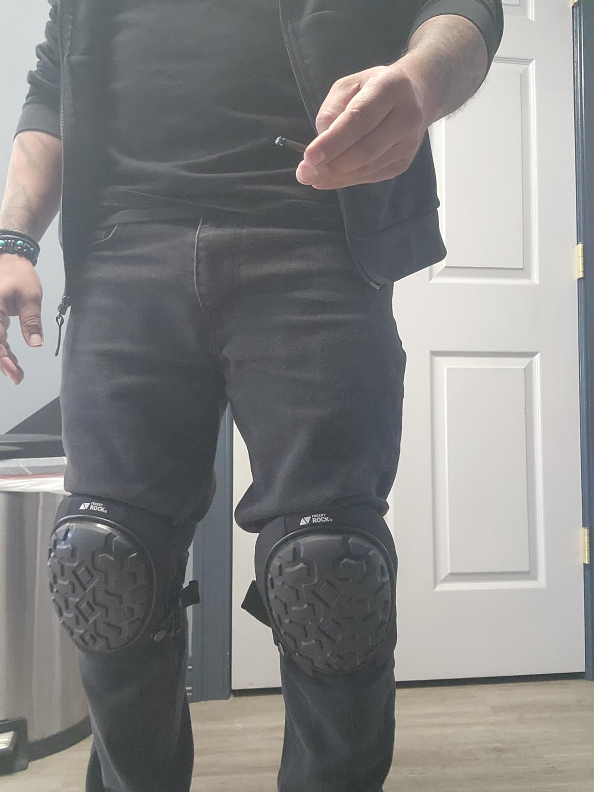 Professional Knee Pads for Work Construction with Heavy Duty Cap Foam Padding Gel Cushion customer photo 2