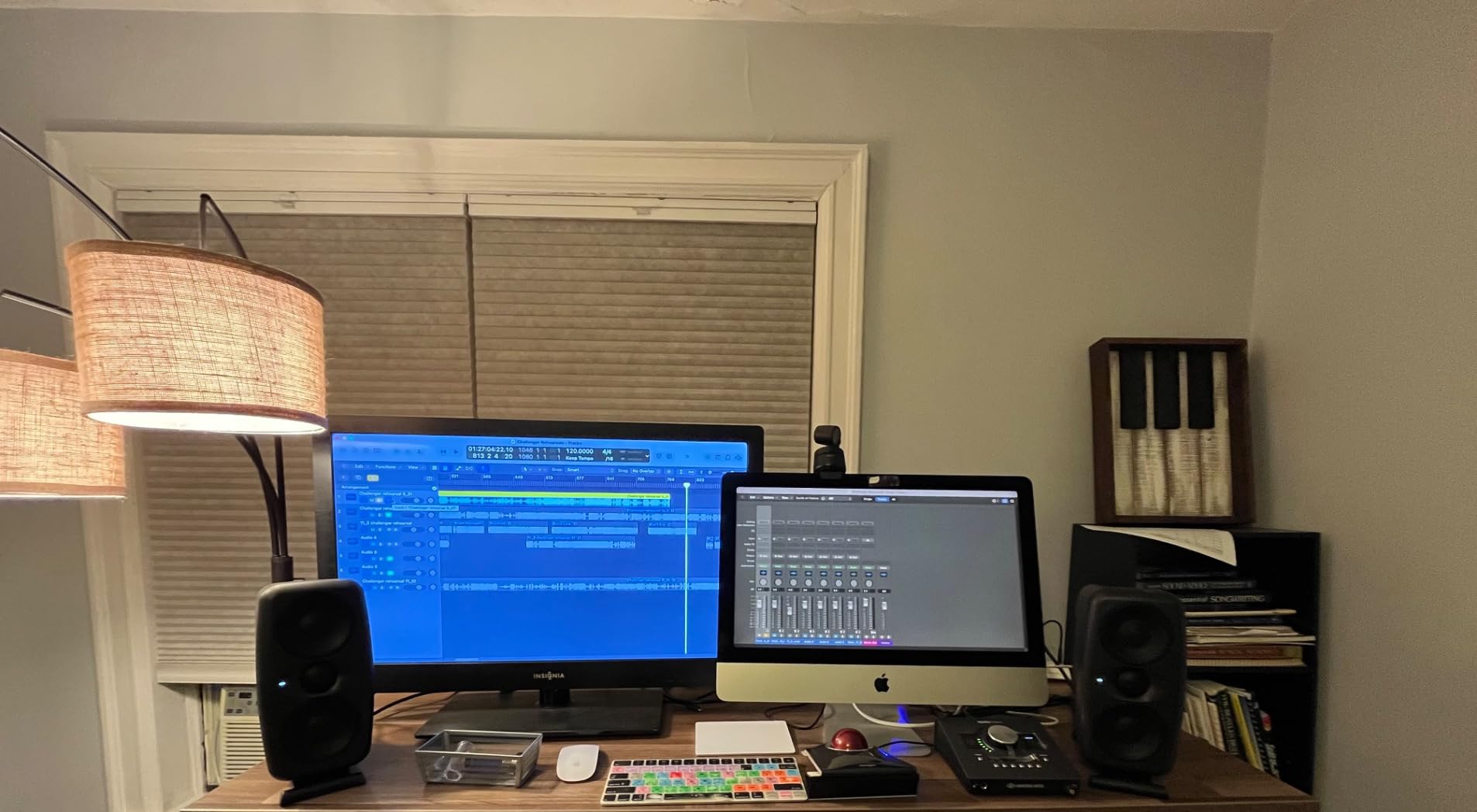 IK Multimedia iLoud MTM MKII (Pair Plus ARC mic) Compact Studio Monitor with Built-in ARC Room Correction customer photo 1