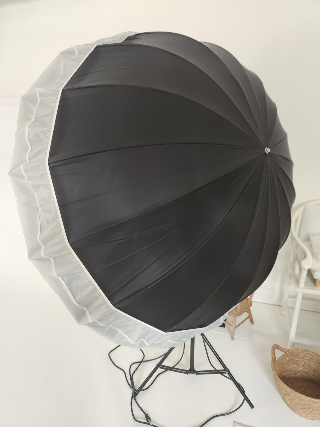 Godox 70inch 180cm Reflective Umbrella, Parabolic Reflective Umbrella, Studio Photography Umbrella, Silver Inner, with Diffuser Cover, Bag (Silver, 70