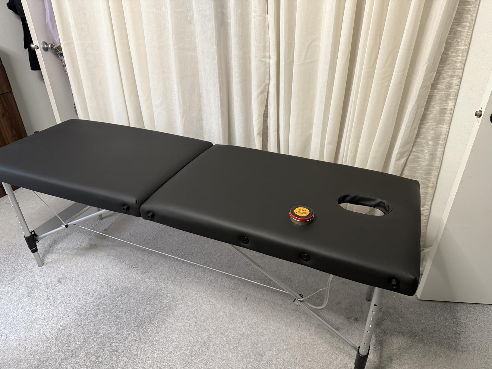 Brelley Massage Table Portable, 2-Fold Lash Bed with Side Pocket, Adjustable Height, Sturdy Aluminum Frame customer photo 1