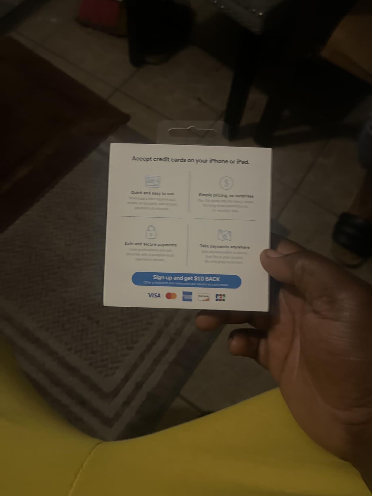 Square Reader for magstripe (USB-C) customer photo 2