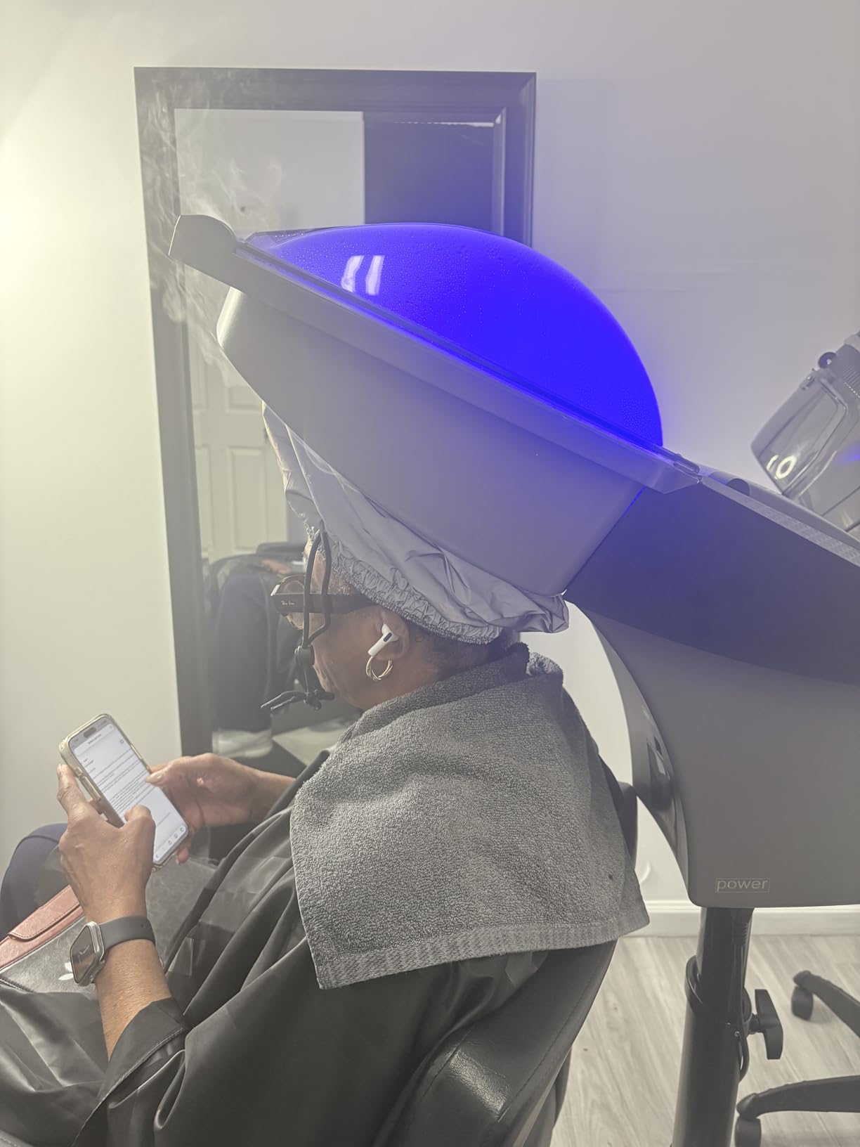 Hair Steamer, 700W Professional Hair Salon Steamer for Deep Conditioning Hooded Dryer Accelerator Color Processor, Height-Adjustable Standing Hair Steamer Hair Treatment Machine, 110V, 50/60Hz customer photo 1